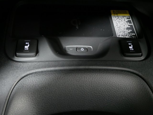 2026 Toyota Corolla XLE - Photo 27