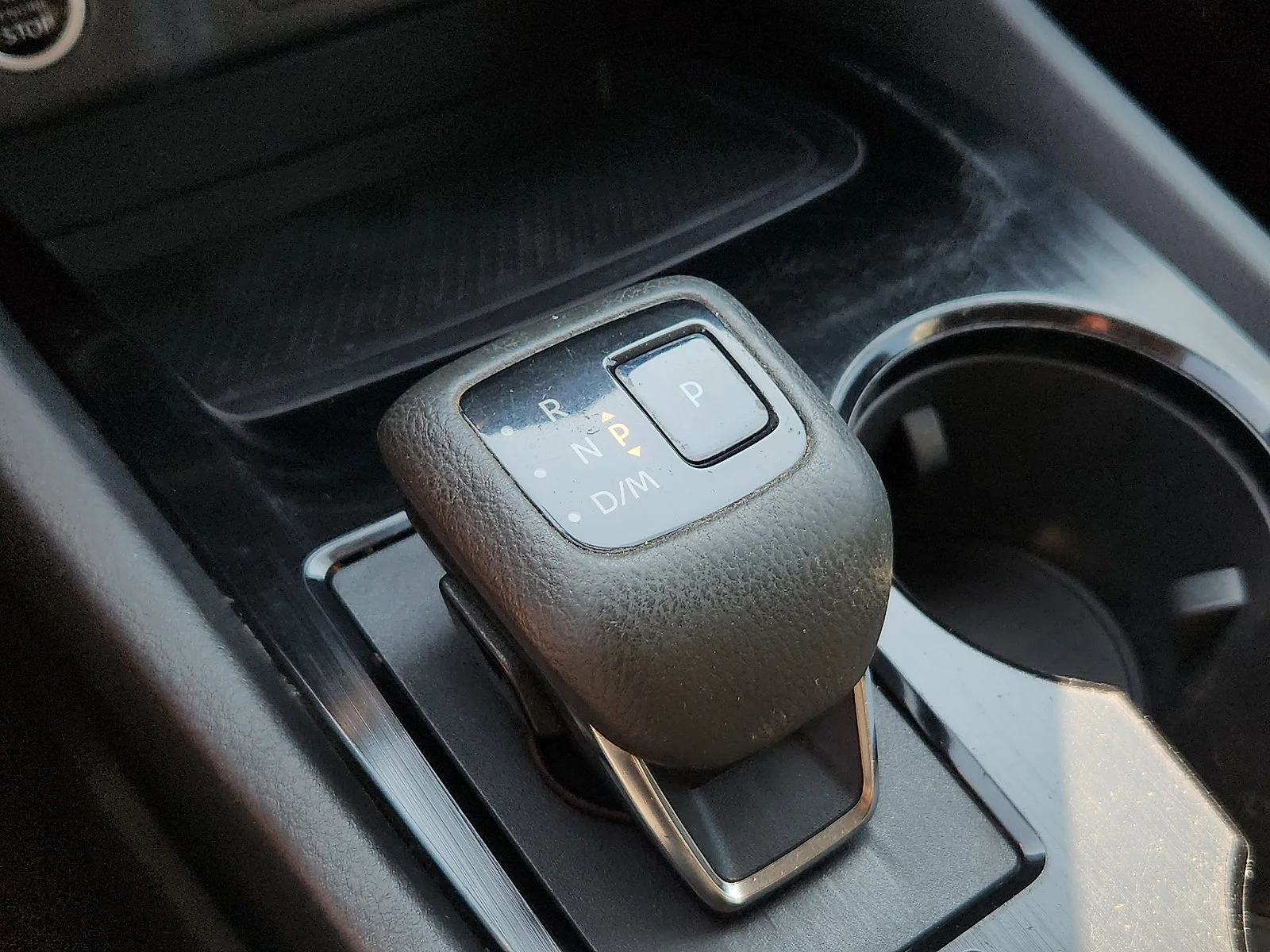 Used 2022 Gun Metallic Nissan S image 14