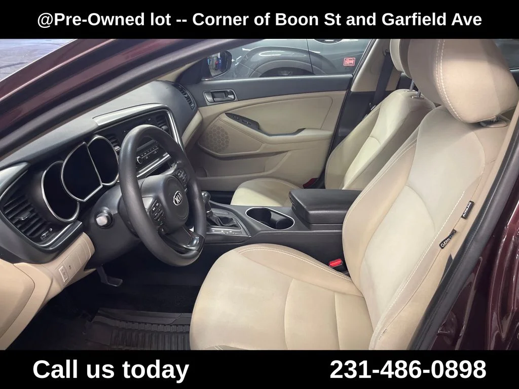 Used 2014 Red Kia LX image 14