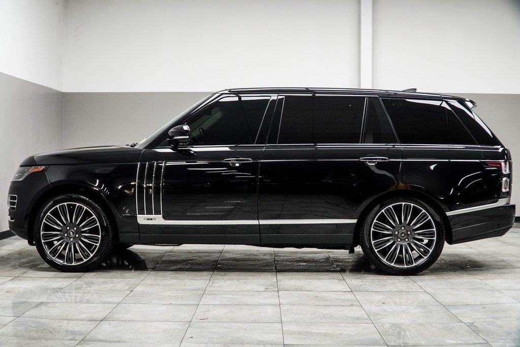 Used 2022 Black Land Rover SVAutobiography image 10
