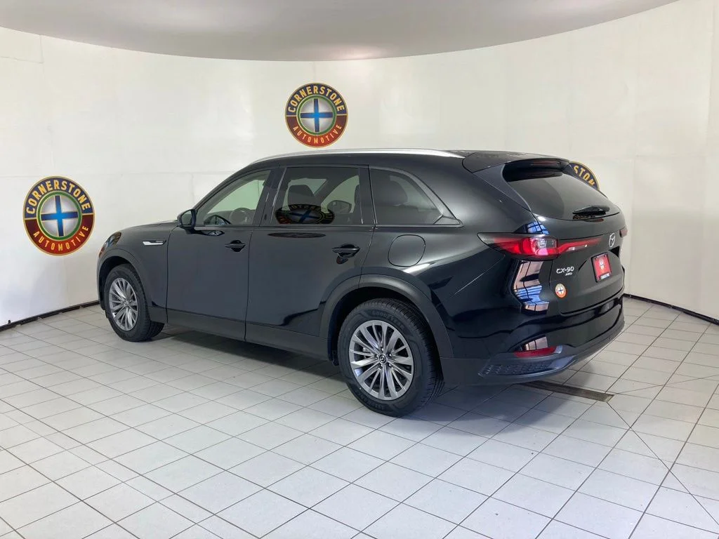 Used 2025 Black Mazda 3.3 Turbo Preferred image 22