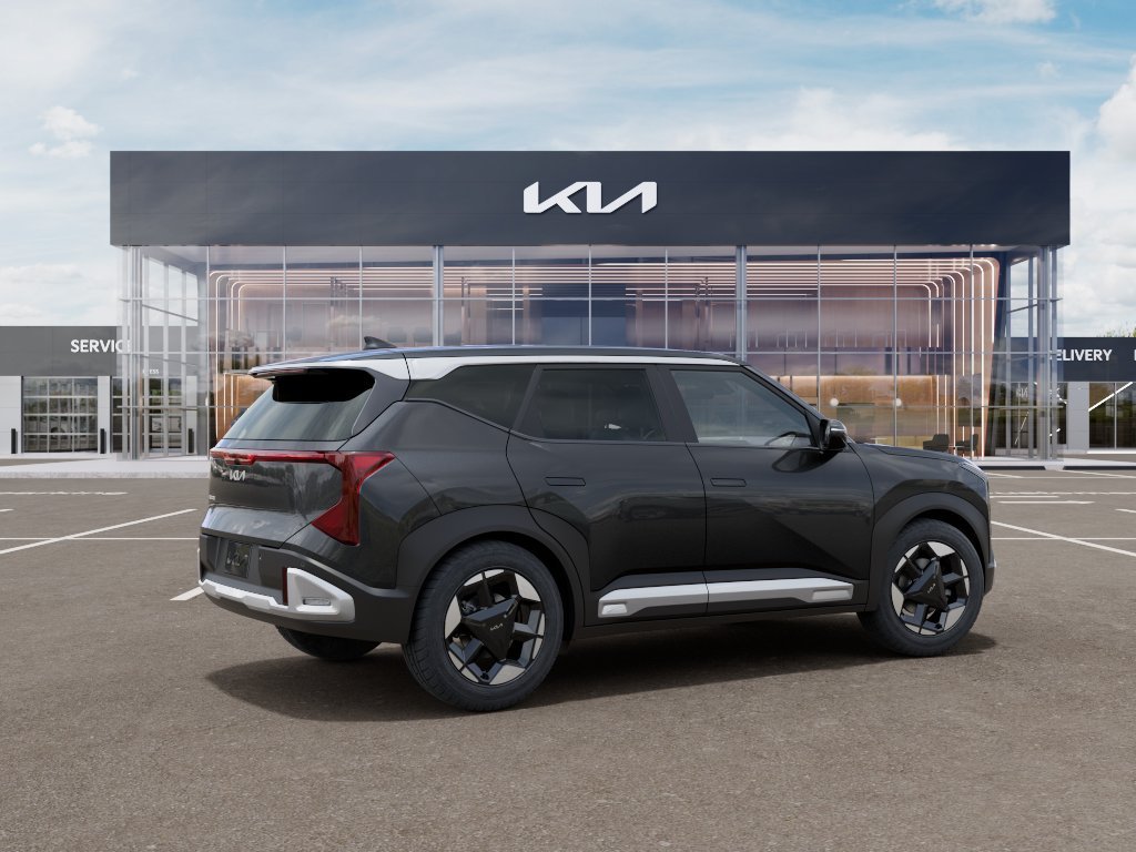 New 2027 Interstellar Gray Kia EX image 6