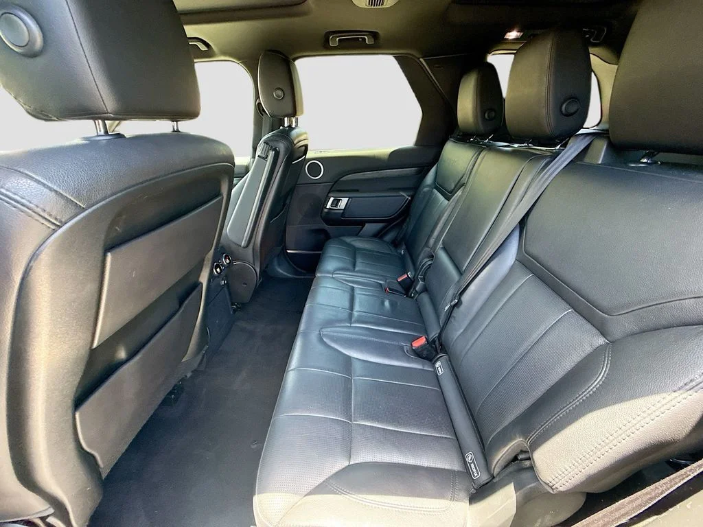 Used 2019 Gray Land Rover HSE image 27