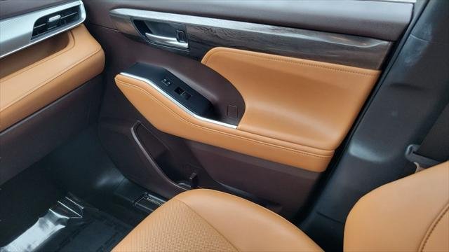 Certified Used 2021 BLUEPRINT Toyota  image 13