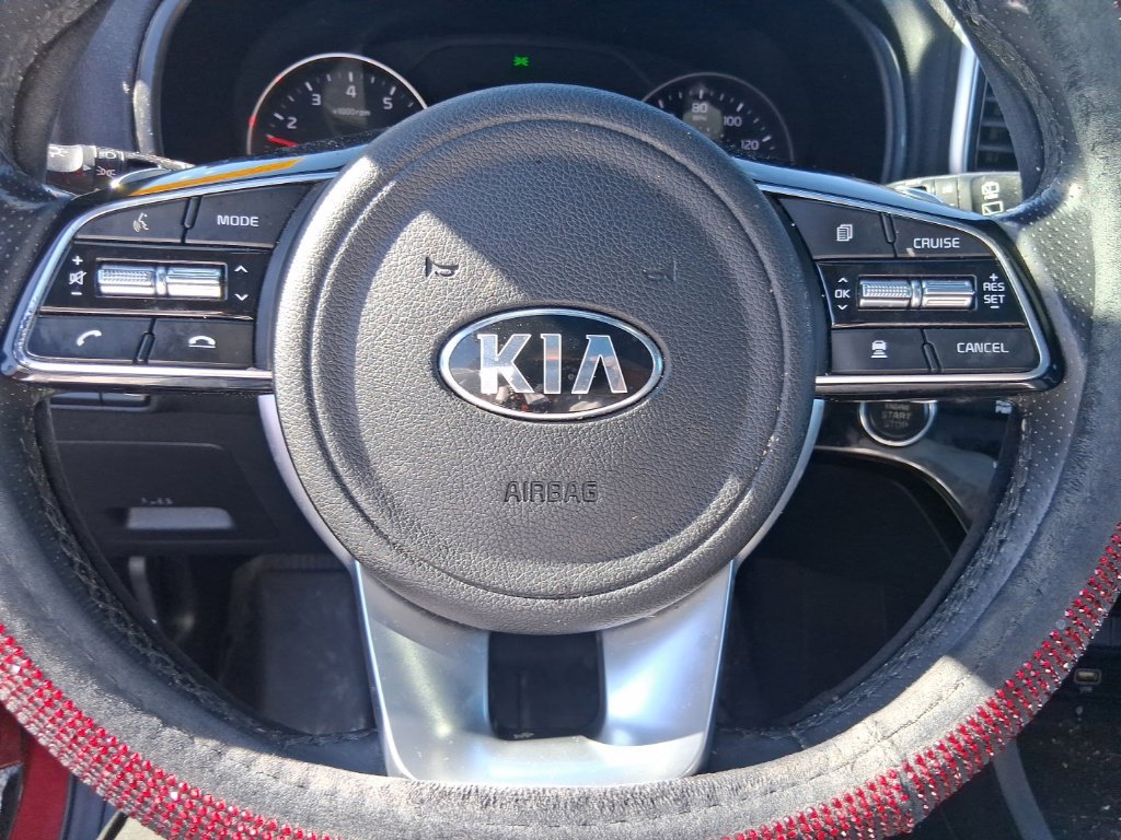 Used 2022 Red Kia Nightfall image 12