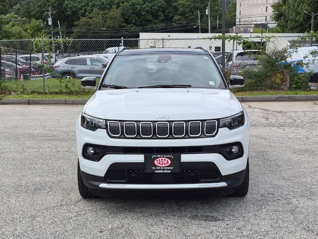 Used 2022 White Jeep Limited image 10