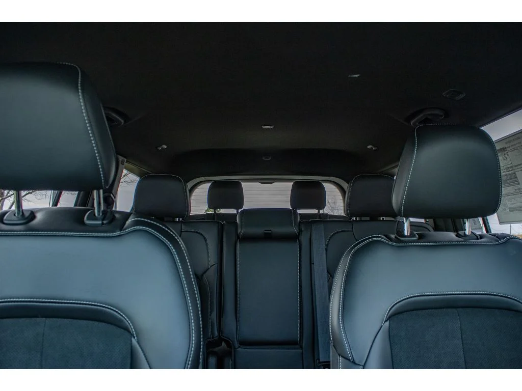New 2026 Bright White Clearcoat Jeep Laredo Altitude image 45