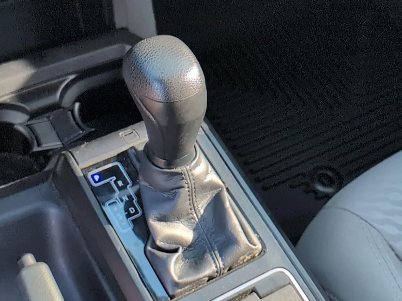 Used 2022 Celestial Silver Metallic Toyota SR image 26