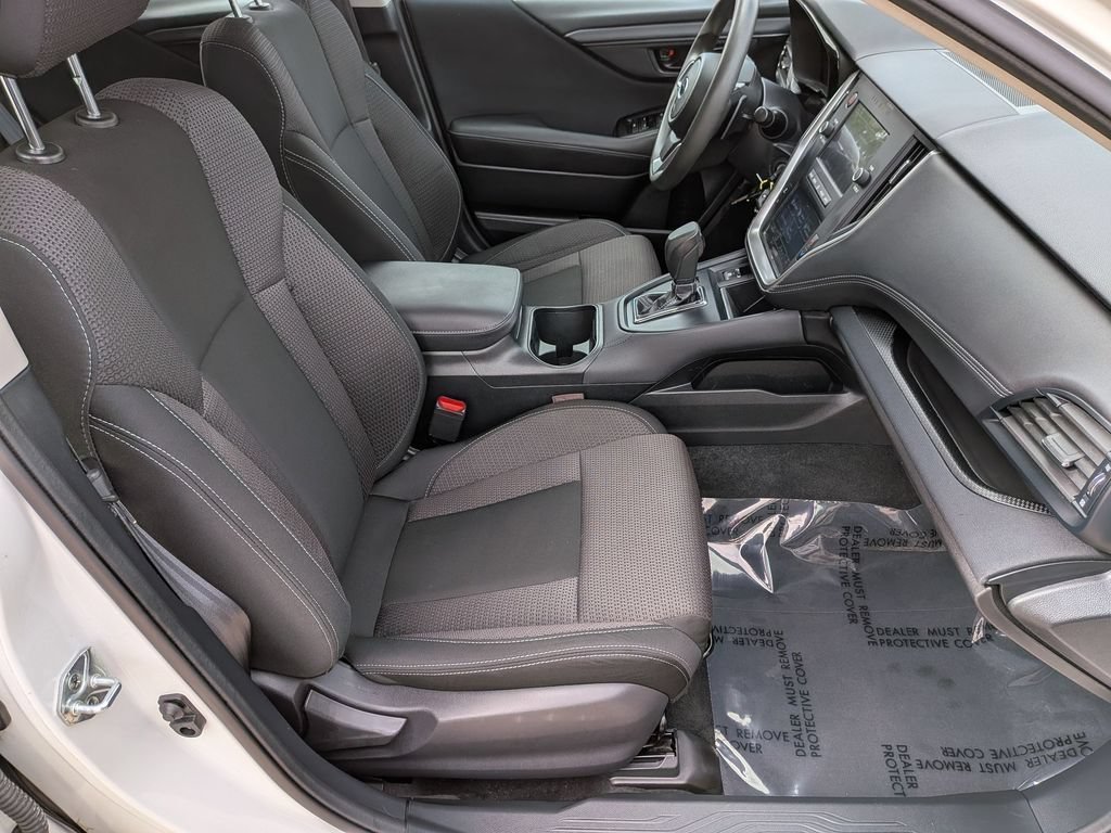 Used 2023 White Subaru 2.5i image 34
