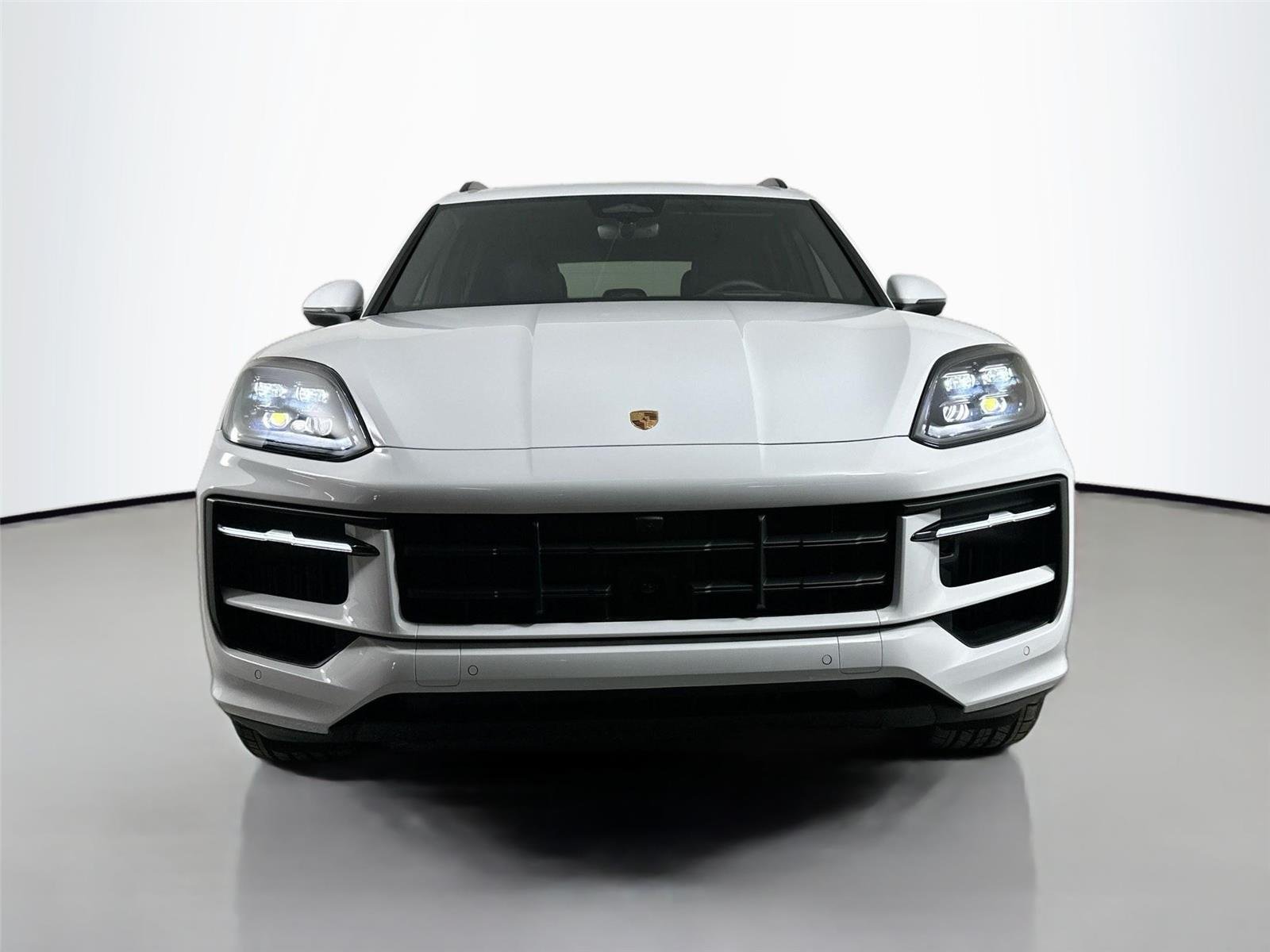 New 2026 Carrara White Metallic Porsche S E-Hybrid image 10