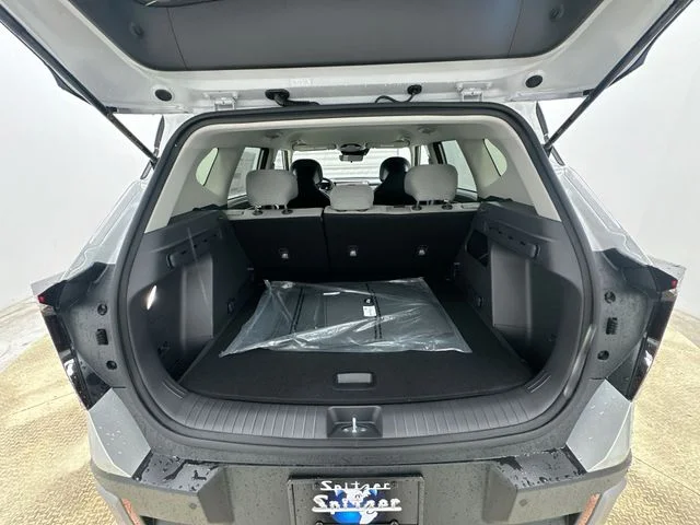 New 2027 Ivory Silver Kia S image 20