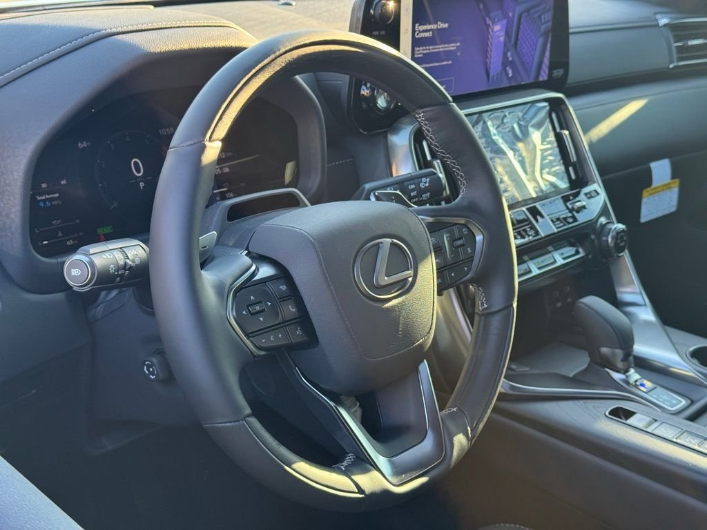 2025 Lexus LX 700h Luxury - Photo 15