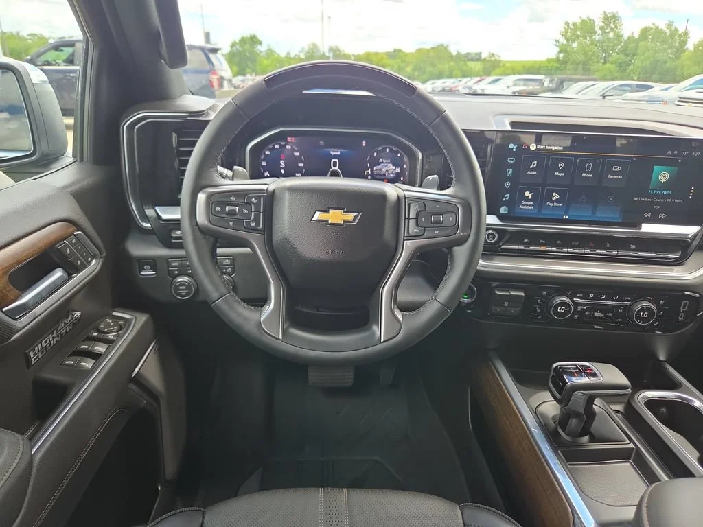 New 2026 Black Chevrolet High Country image 10