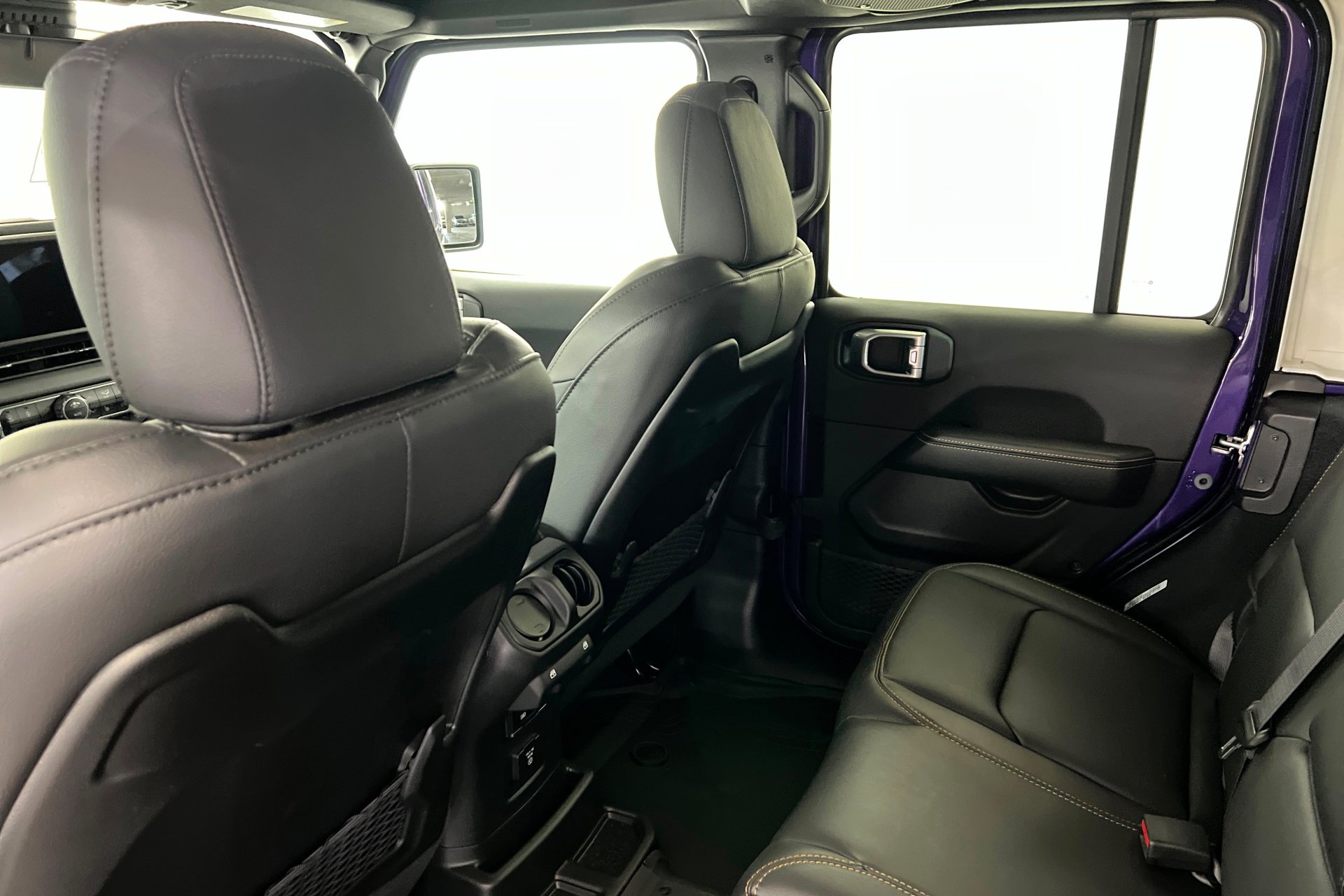 New 2026 Reign Exterior Paint Jeep Sahara image 20