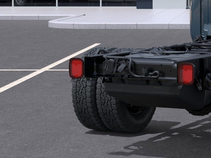 2026 GMC Sierra 3500 Chassis Cab Pro - Photo 11