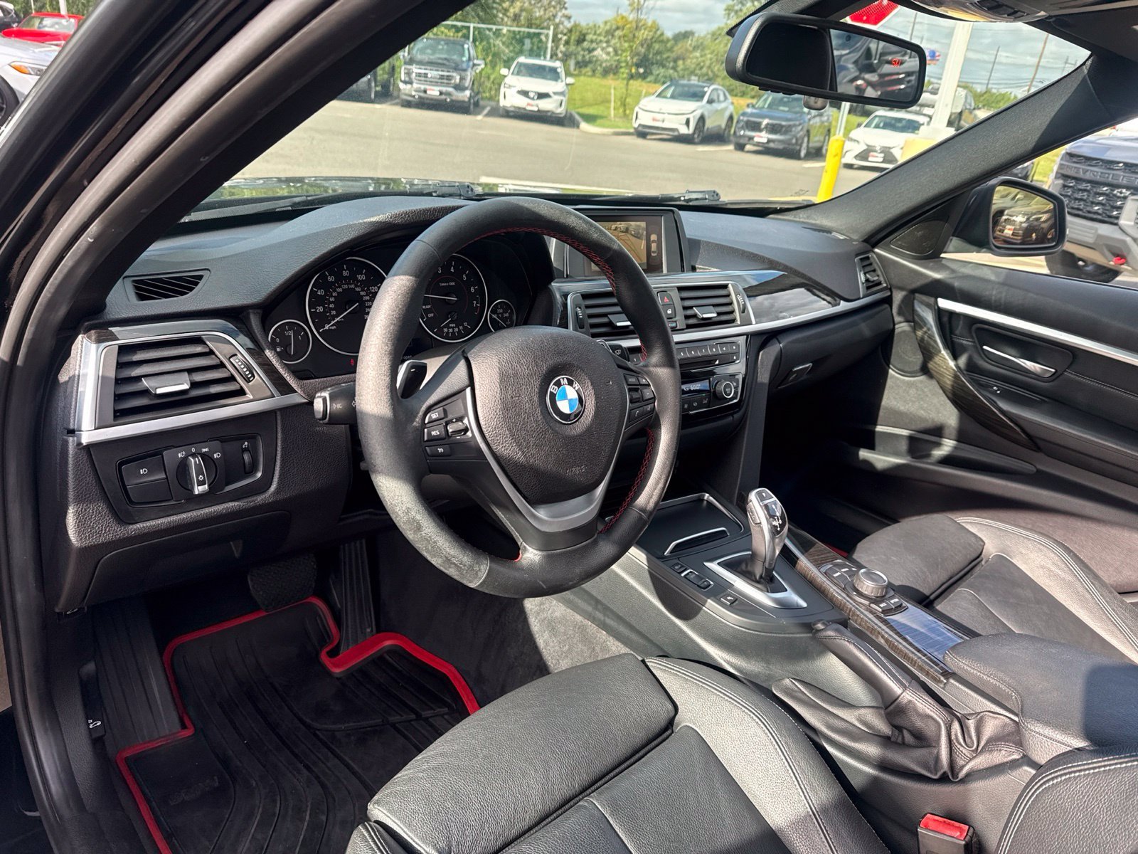 Used 2016 Black BMW 328i xDrive image 12