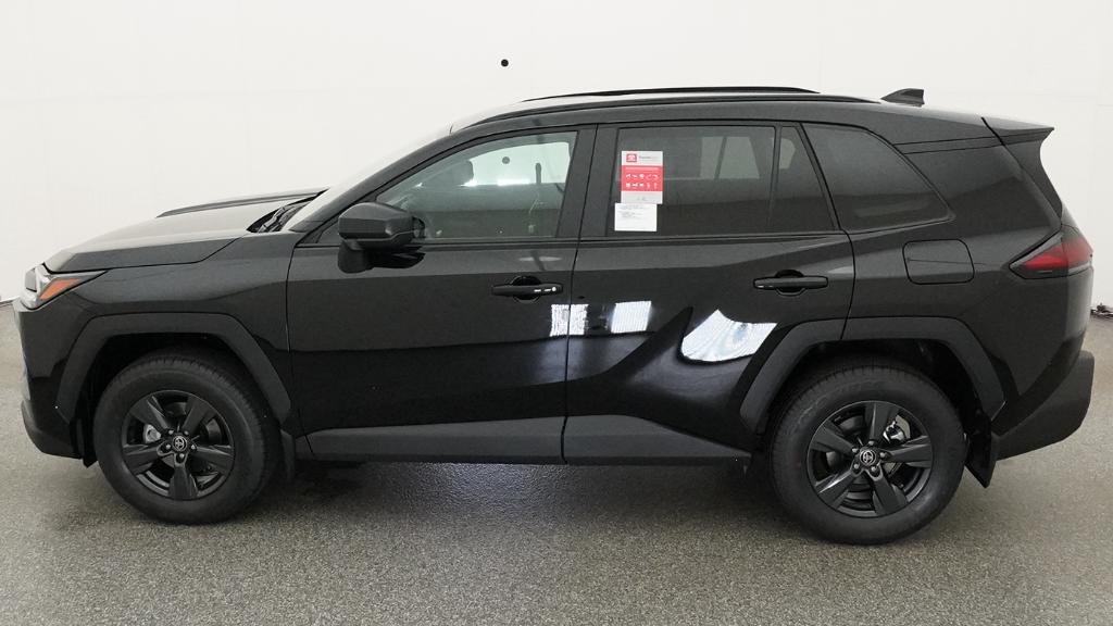 New 2026 Midnight Black Metallic Toyota LE image 21
