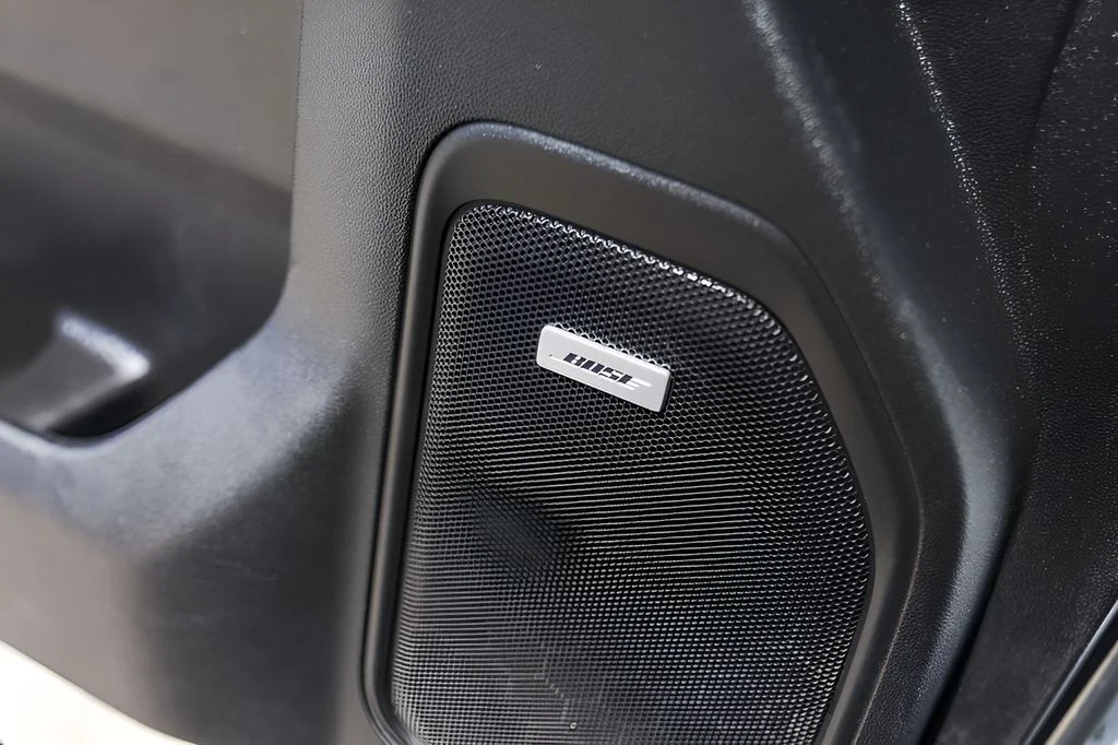 Used 2022 White GMC Denali image 26