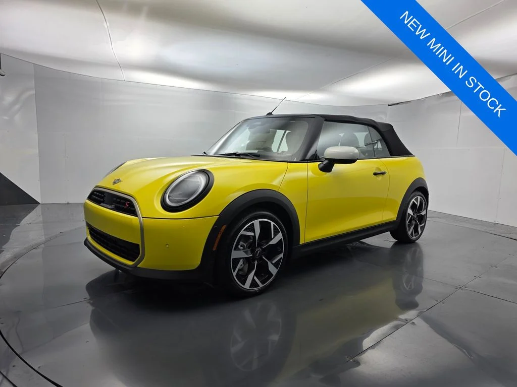 New 2026 Yellow MINI Signature Plus image 9