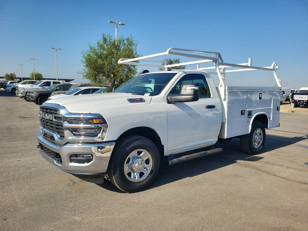 New 2026 Bright White Clear-Coat Exterior Paint RAM Tradesman image 26