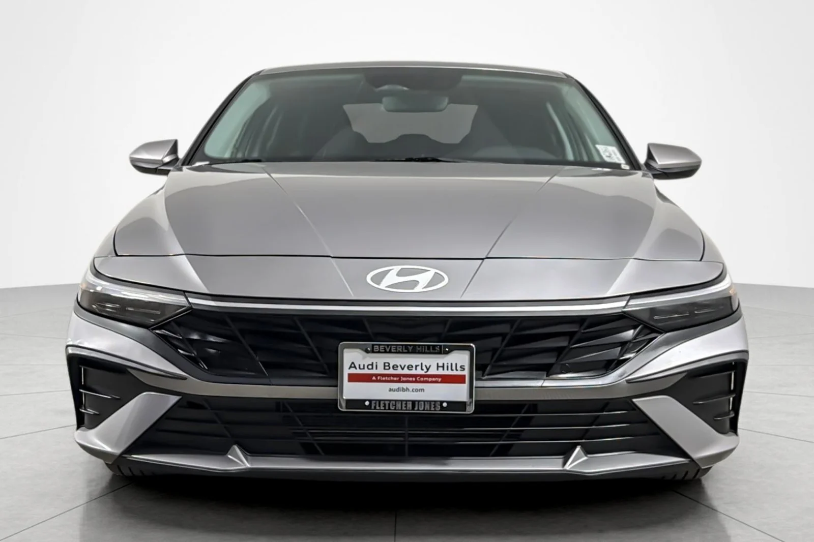 Used 2024 GRAY Hyundai SEL IVT image 8