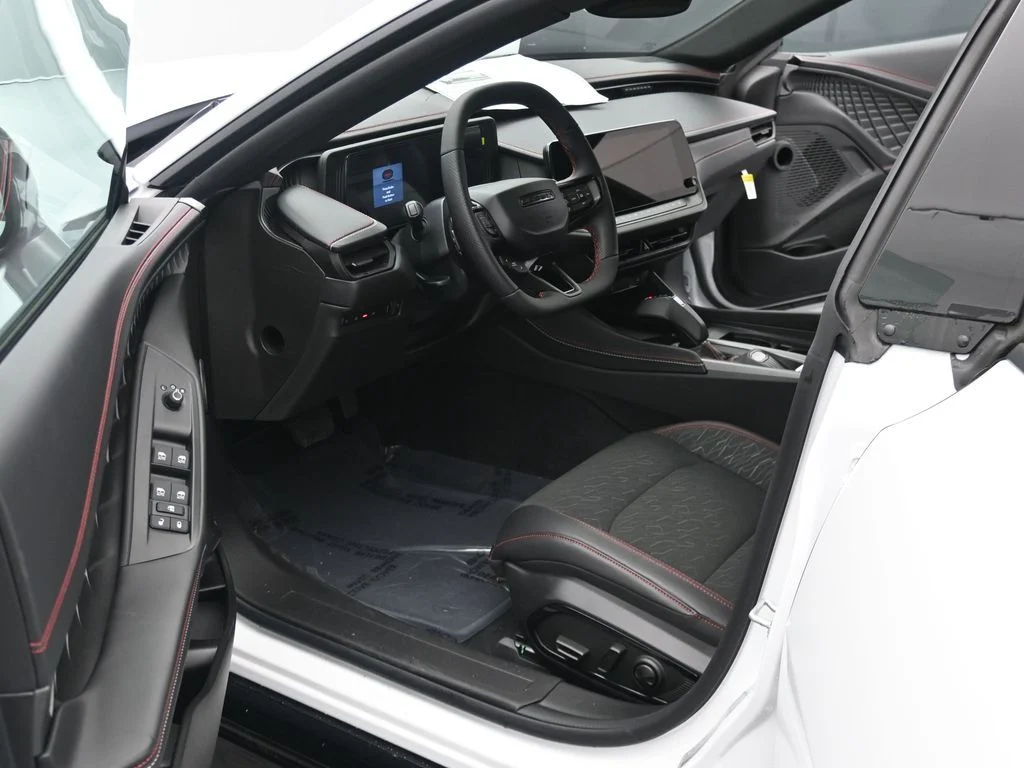 New 2026 White Knuckle Exterior Paint Dodge R/T image 13