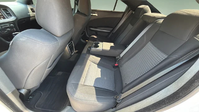 Used 2023 White Dodge SXT image 19