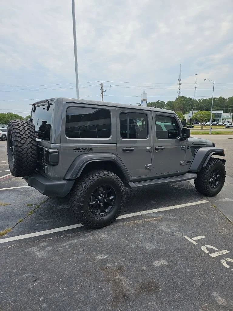 Used 2020 Sting-Gray Clearcoat Jeep Willys image 3