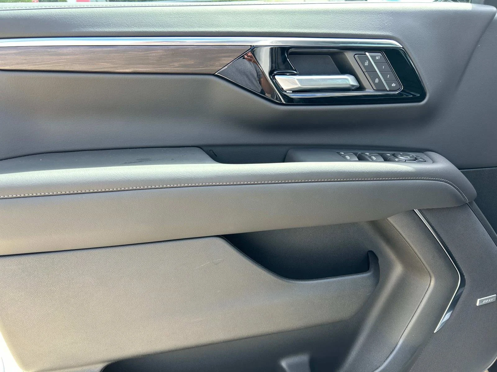 2025 Chevrolet Tahoe LT - Photo 21