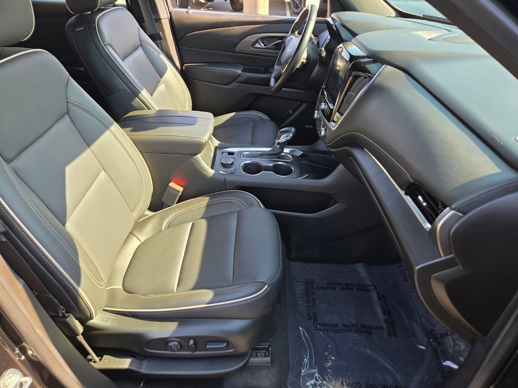 Used 2023 Mosaic Black Metallic Chevrolet Premier image 16