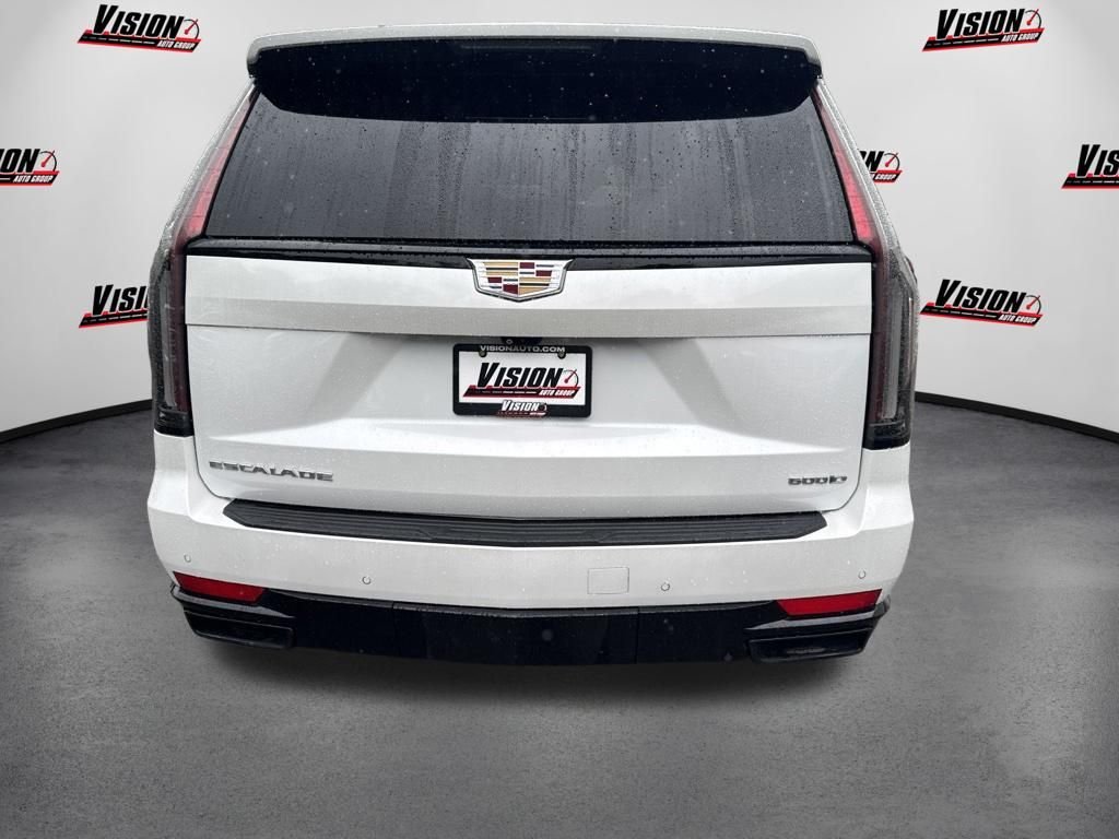 Used 2021 White Cadillac Sport image 6