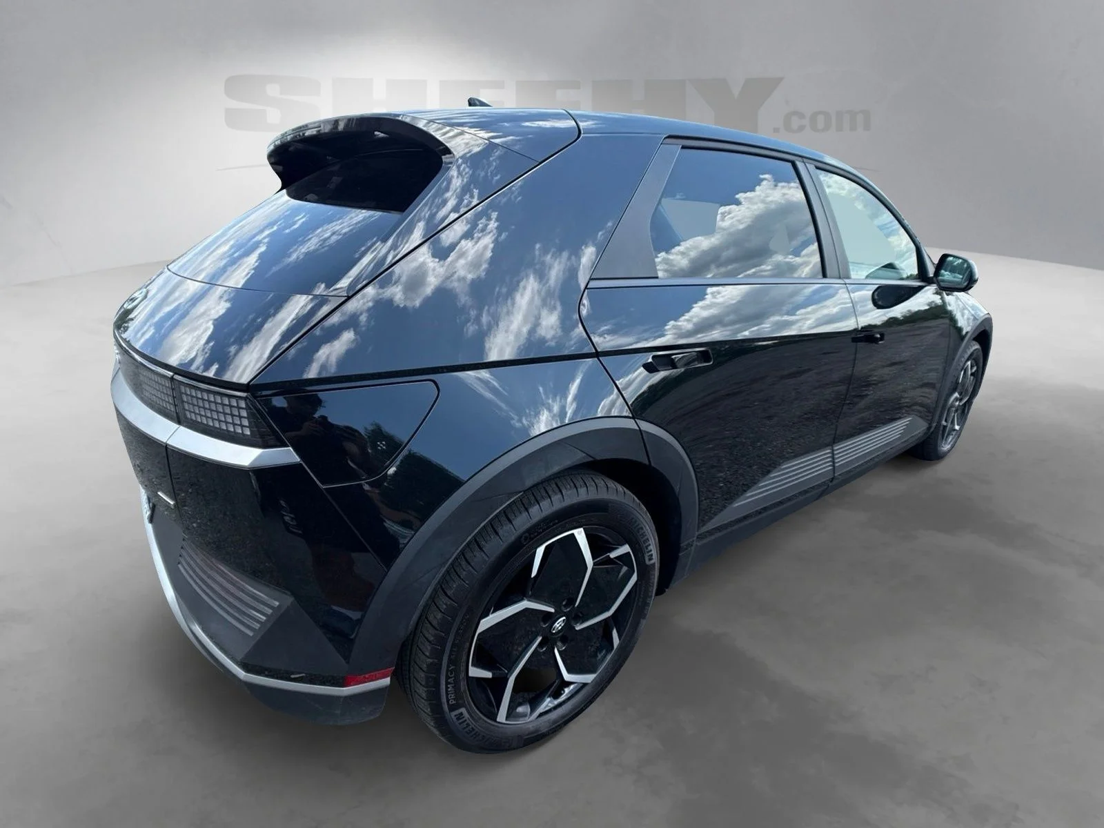 Used 2023 Black Hyundai SEL image 14