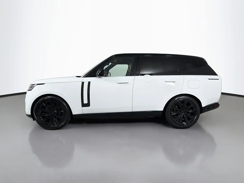 New 2026 Fuji White Land Rover SE PHEV image 8