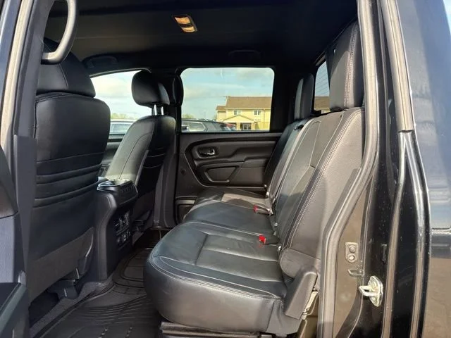 Used 2019 Magnetic Black Nissan SL image 41