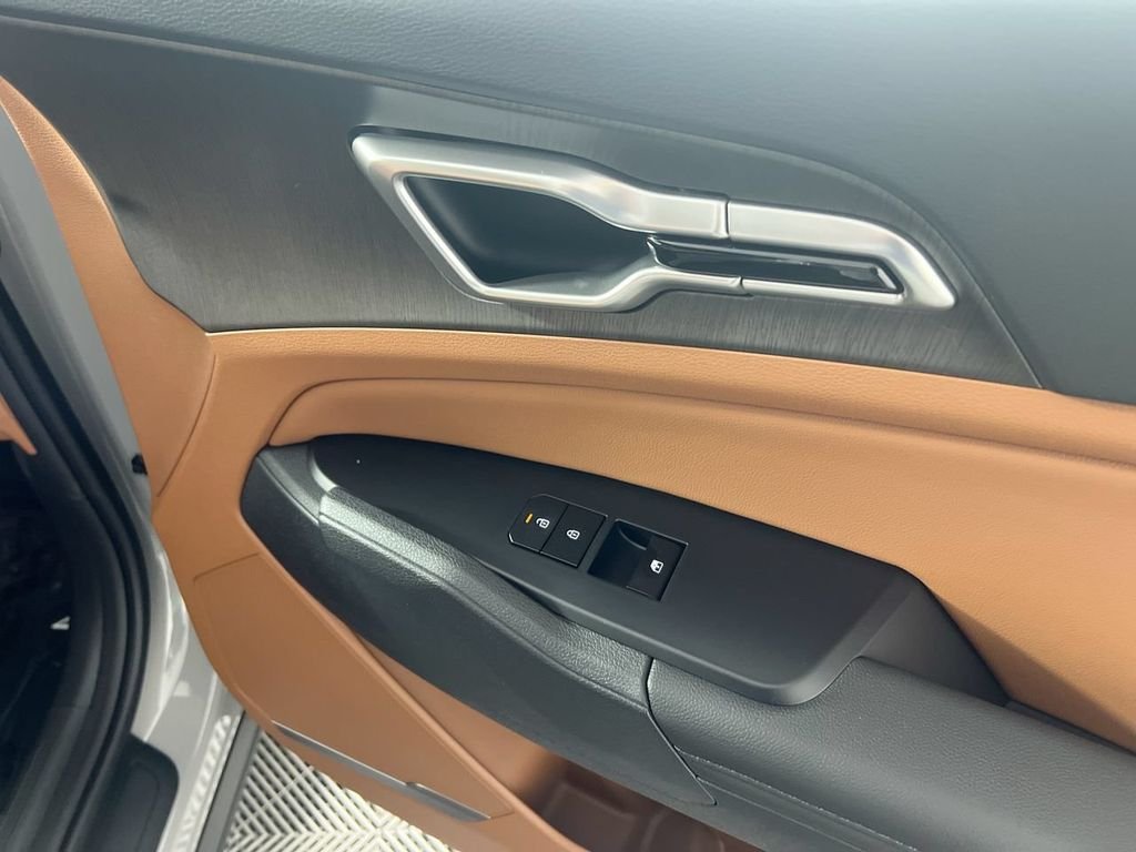 New 2026 Wolf Gray Kia X-Line image 33