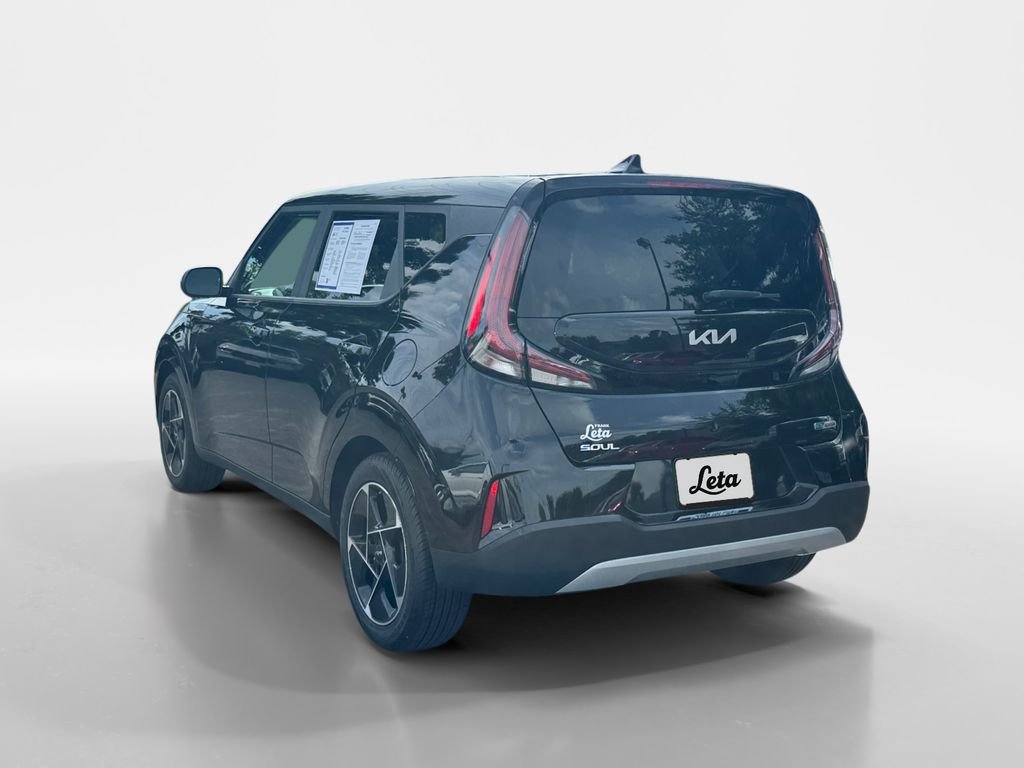 Used 2023 Black Kia EX image 6
