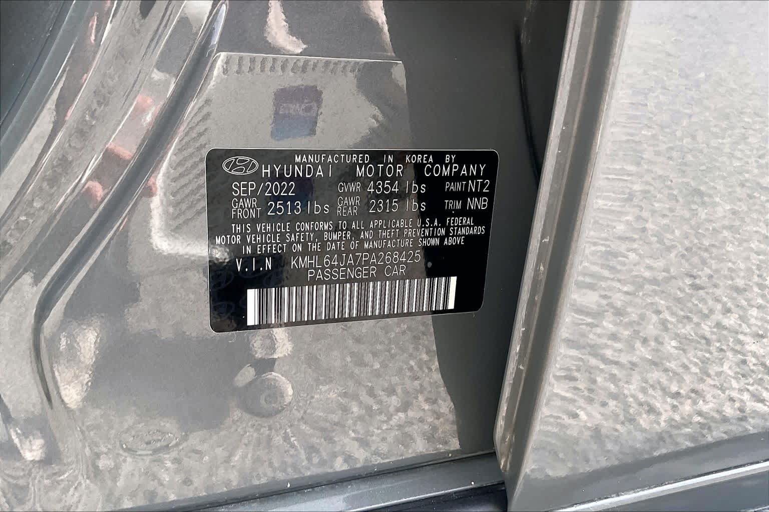 Used 2023 Hampton Gray Hyundai SEL image 34