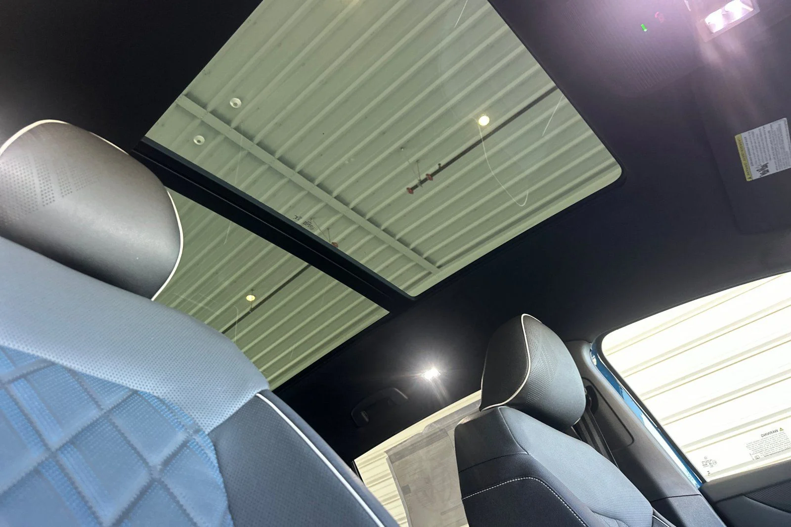 New 2026  Volkswagen 2.0T SEL Premium R-Line image 16