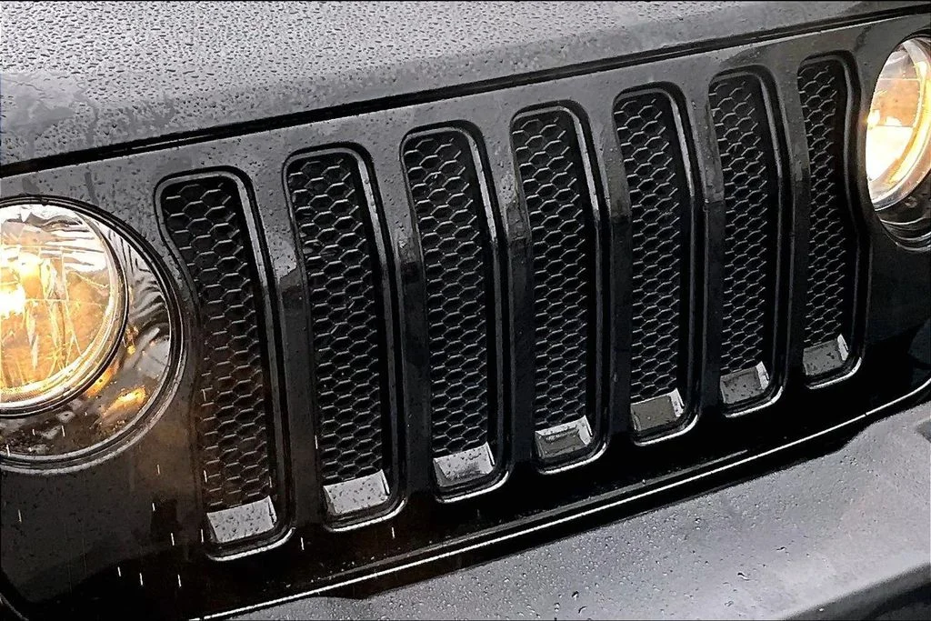 2023 Jeep Wrangler 4-Door Sport Altitude - Photo 28