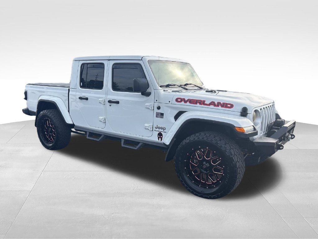 Used 2020 White Jeep Overland image 29