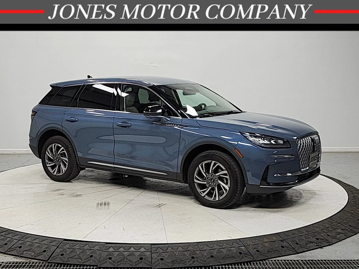 2023 Lincoln Corsair AWD's photo