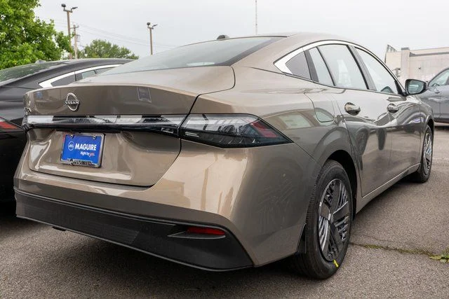 New 2027 Brown Nissan SV image 4