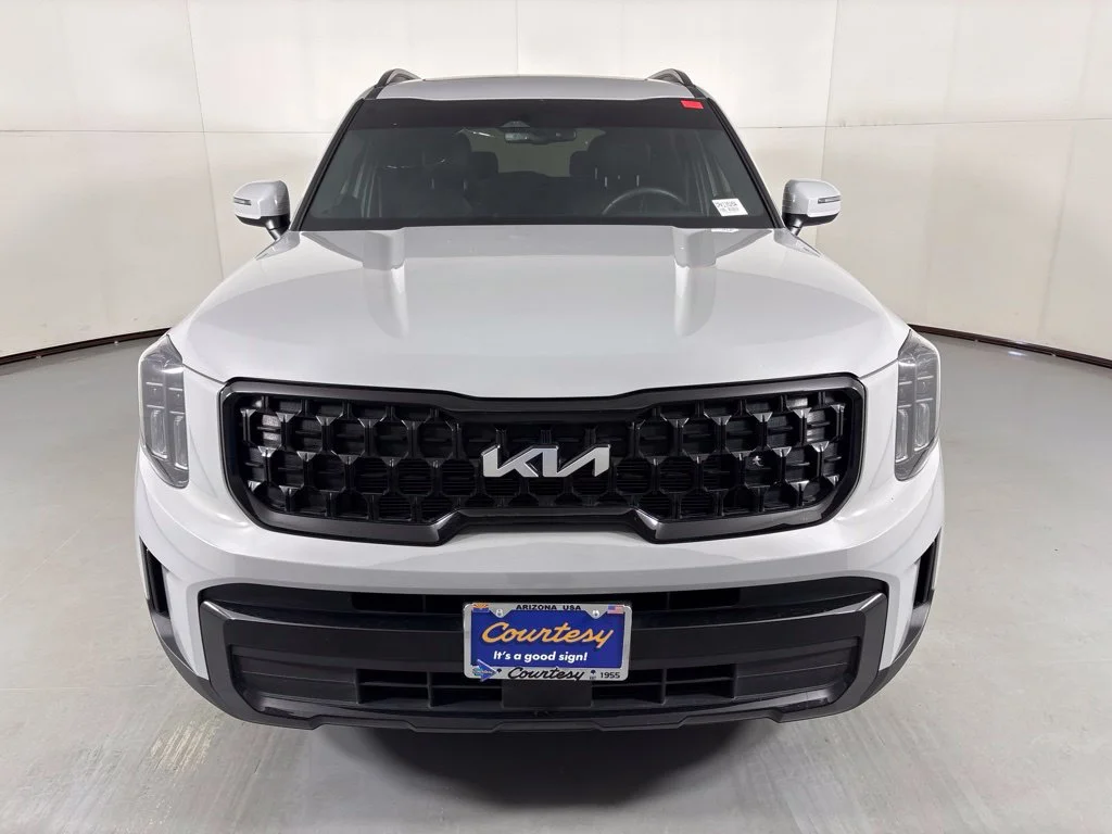 Used 2024 Gray Kia EX X-Line image 3