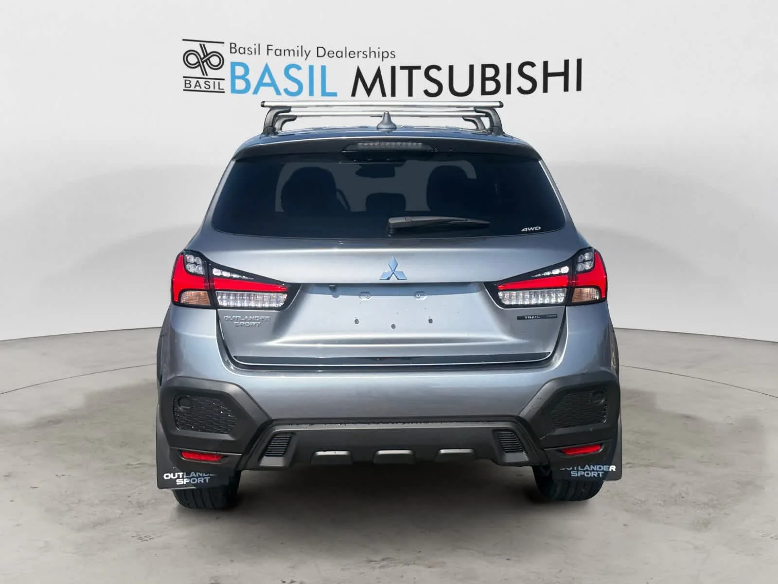 New 2026 Mercury Gray Metallic Mitsubishi Trail Edition image 4