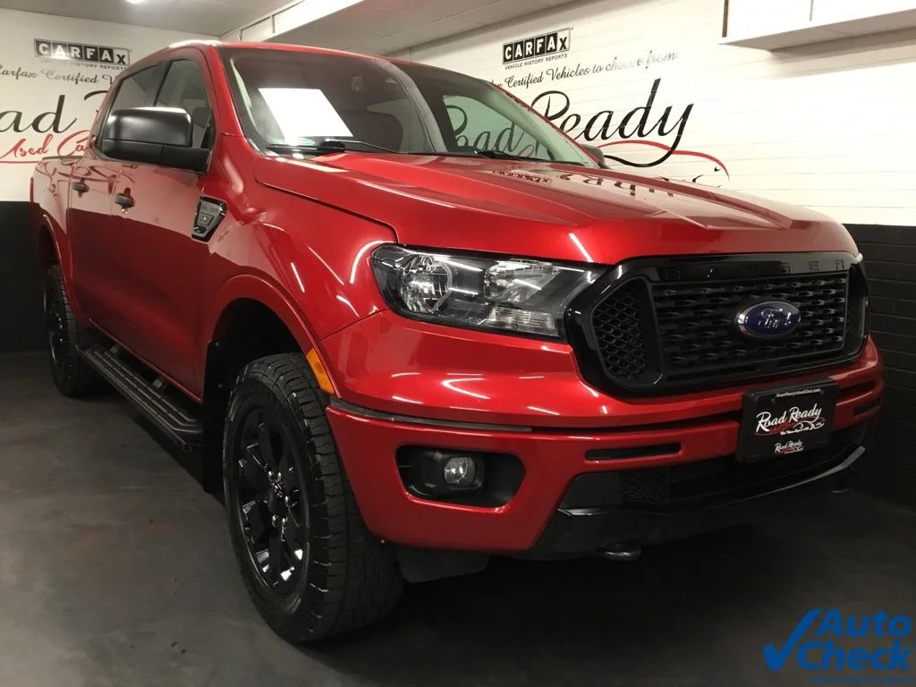 Used 2020 Red Ford XLT image 3