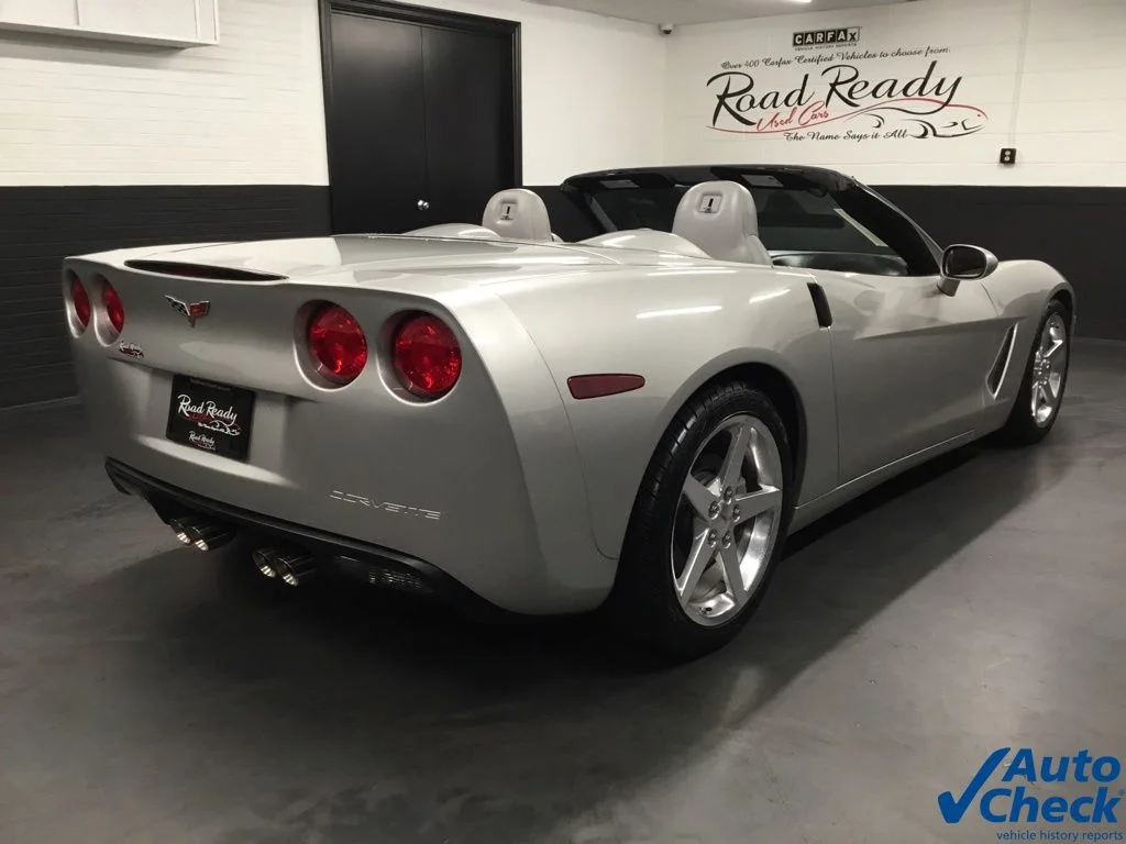 Used 2005 Silver Chevrolet Base image 10