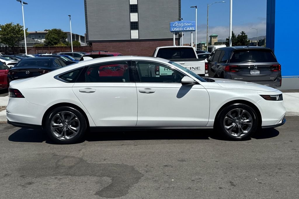 Certified Used 2024 Platinum White Pearl Honda EX image 3