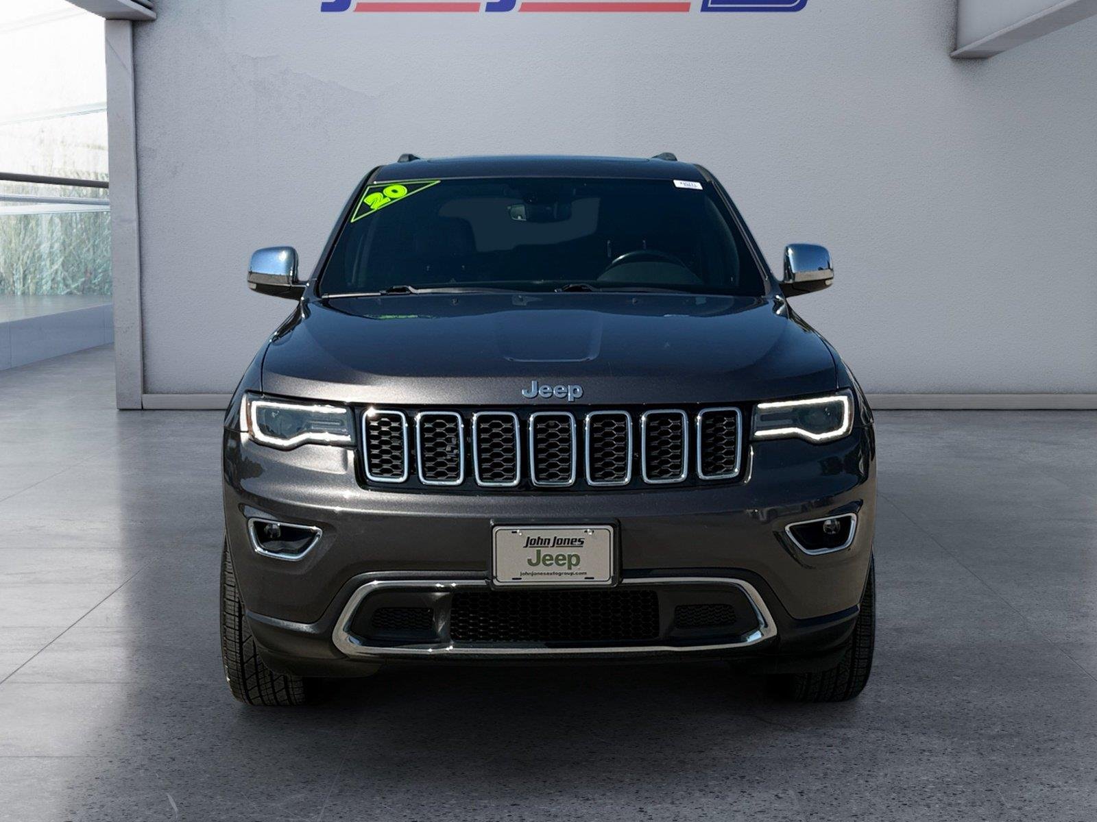 Used 2020 Diamond Black Crystal Pearlcoat Jeep Limited image 10