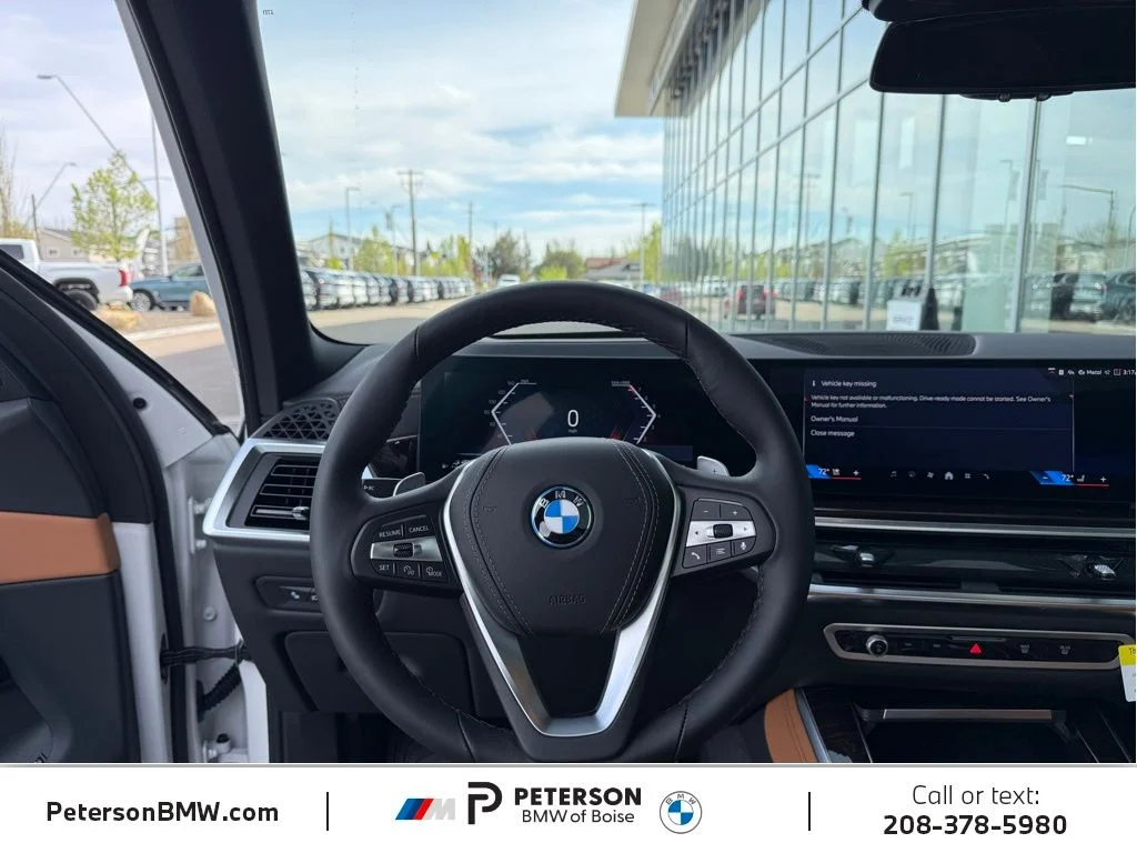 New 2026 White BMW xDrive50e image 21