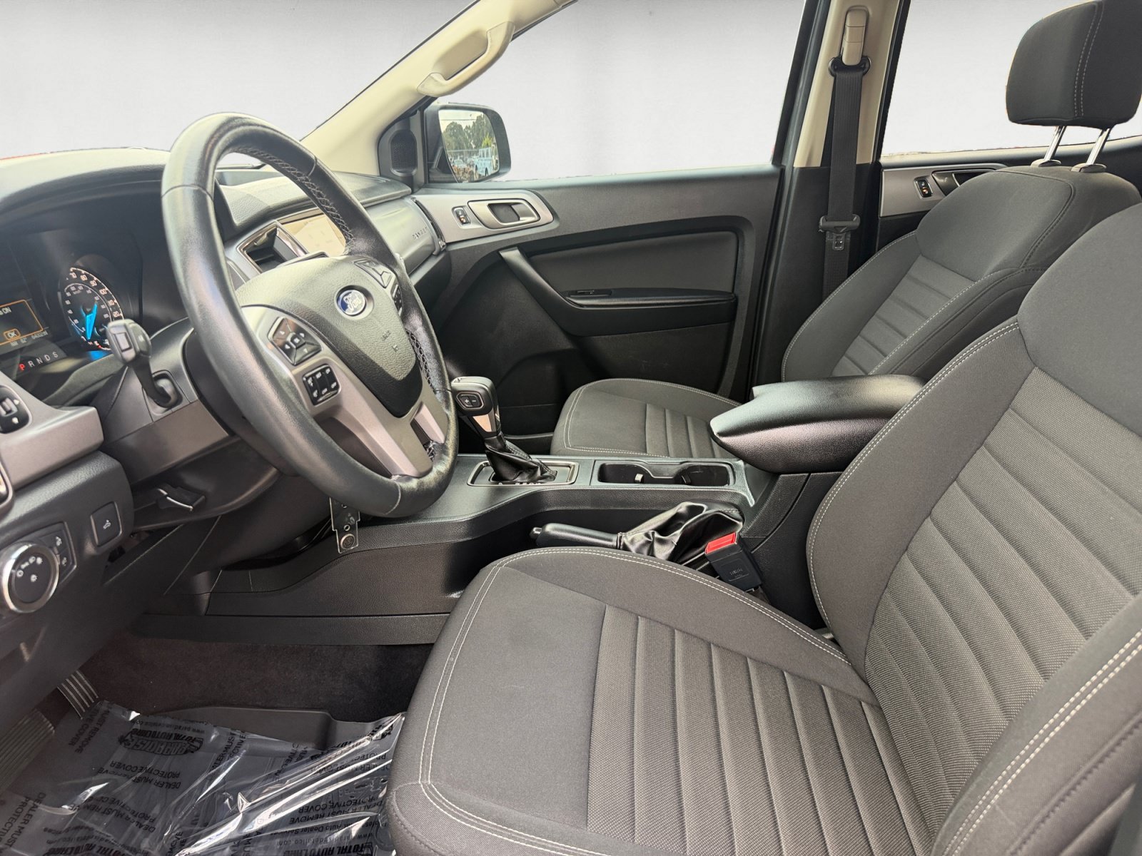 Used 2022 Carbonized Gray Metallic Ford XLT image 10